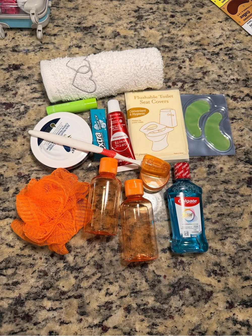 Travel Pack with Dove Cream (Blue)